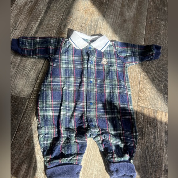 Vintage 90s Baby Navy plaid flannel one piece bodysuit w/ collar by Little Me - Picture 10 of 11